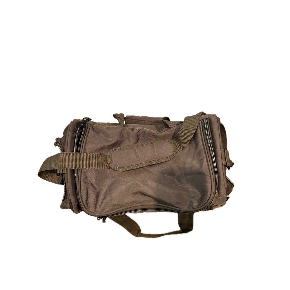 Wrangler 16" Sport & Travel Duffel Beige Black - Picture 2 of 6
